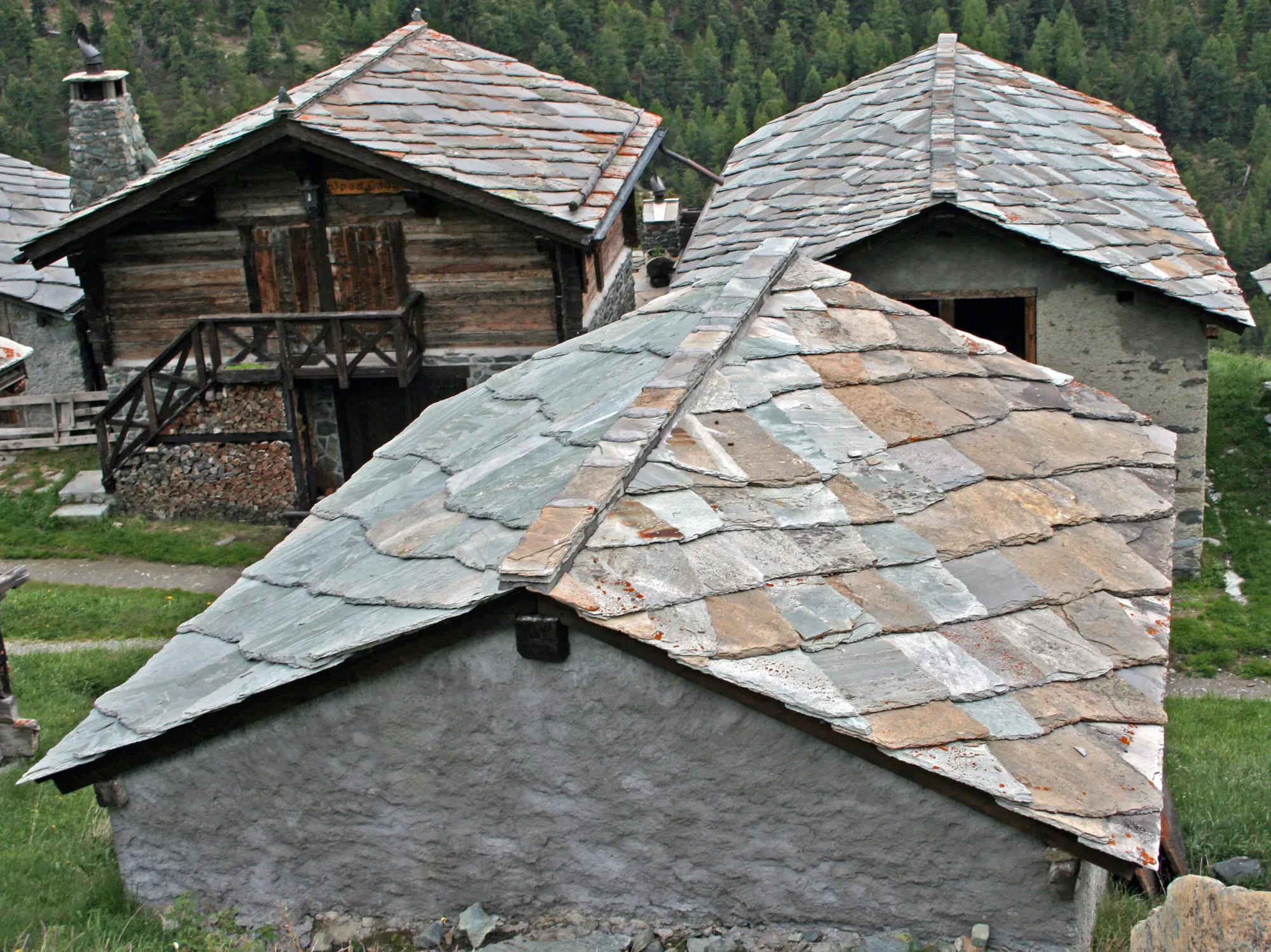 Natural slate roof tiles